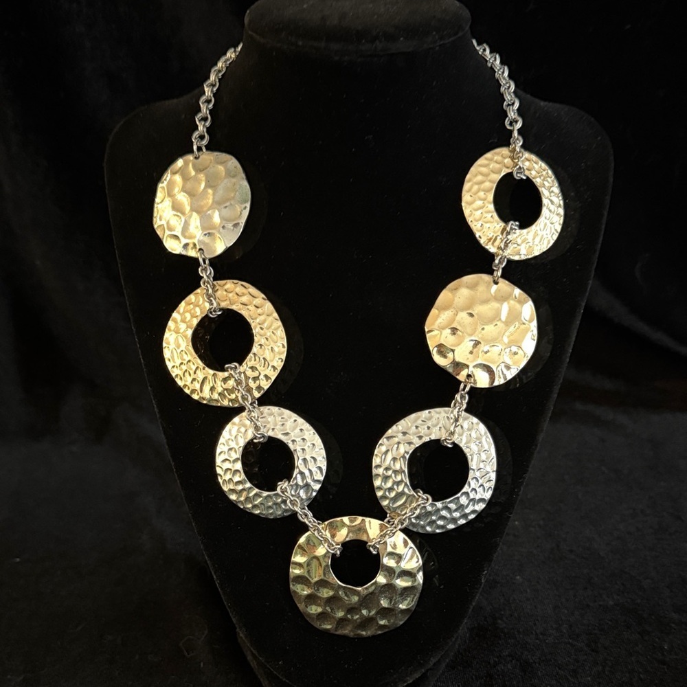 Elegant Gold and Silver Hammered Necklace